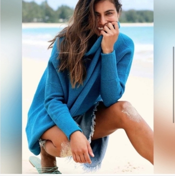 Free People Ottoman Sweater Slouchy Tunic Tropical Blue XS - Picture 1 of 11